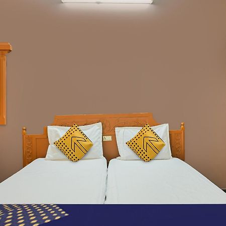 Hotel O Vel Vel Guest House 帕拉尼 外观 照片