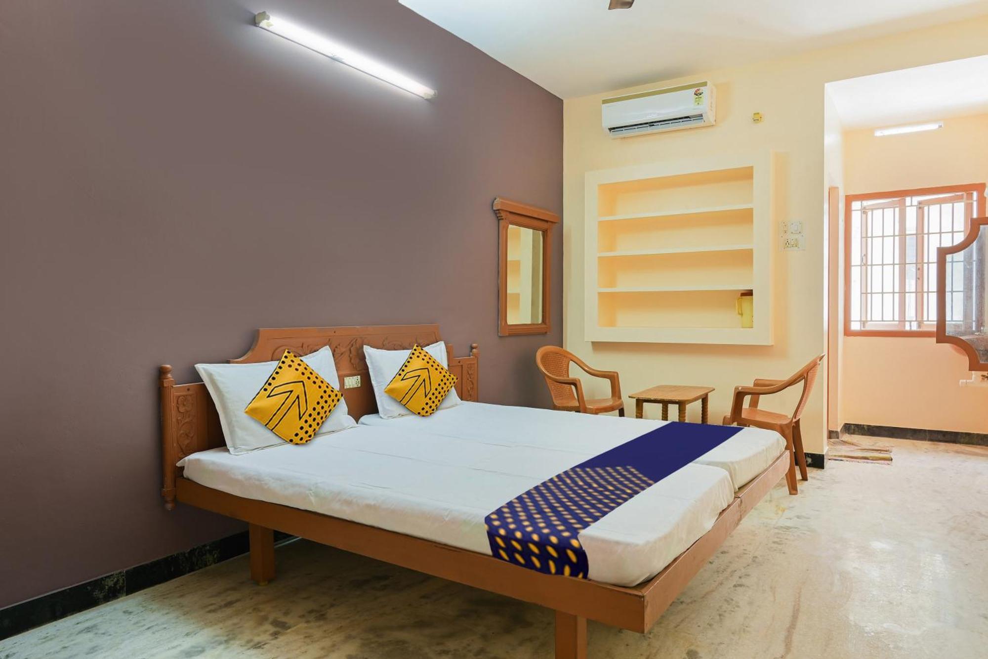 Hotel O Vel Vel Guest House 帕拉尼 外观 照片