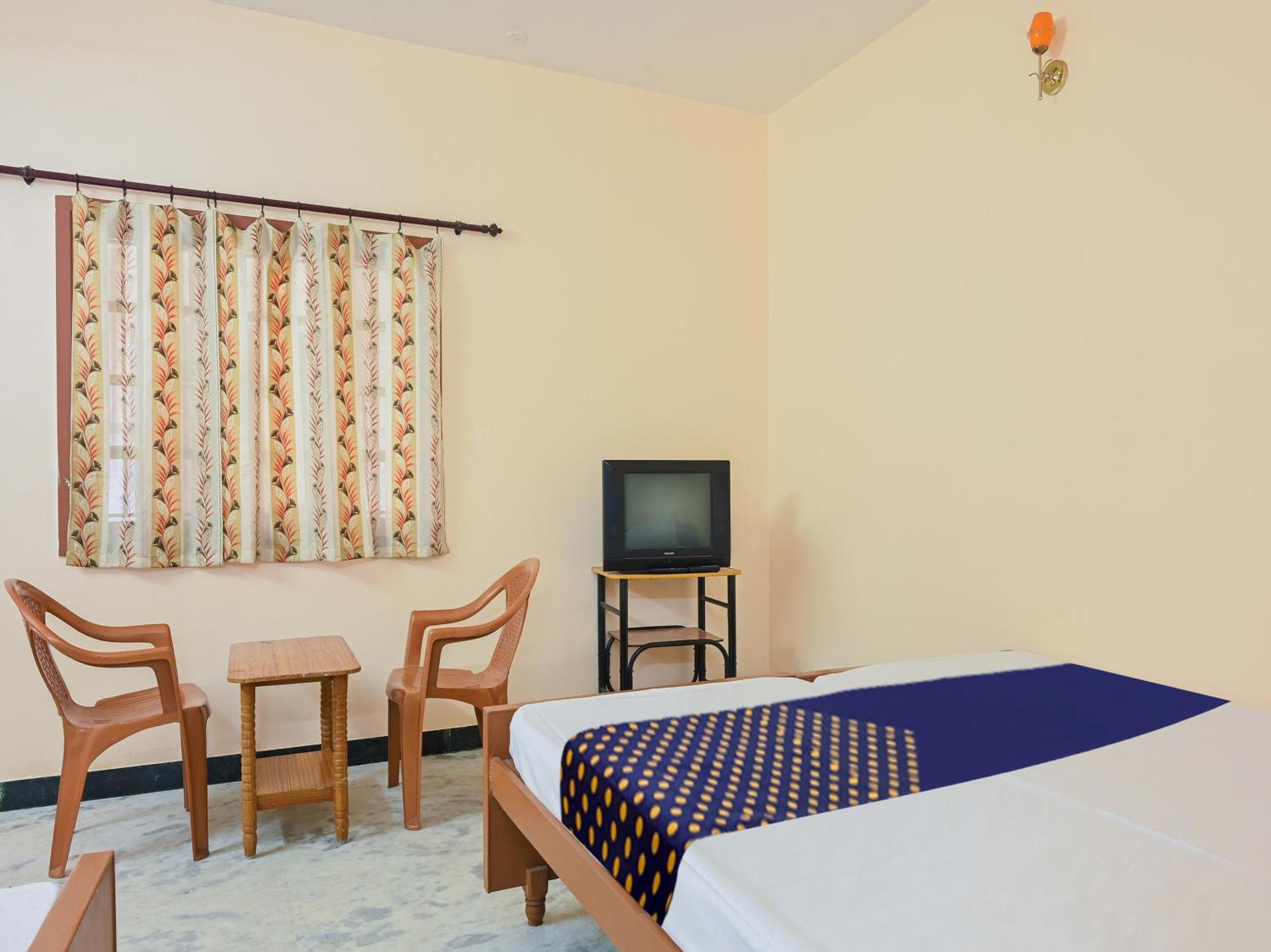 Hotel O Vel Vel Guest House 帕拉尼 外观 照片